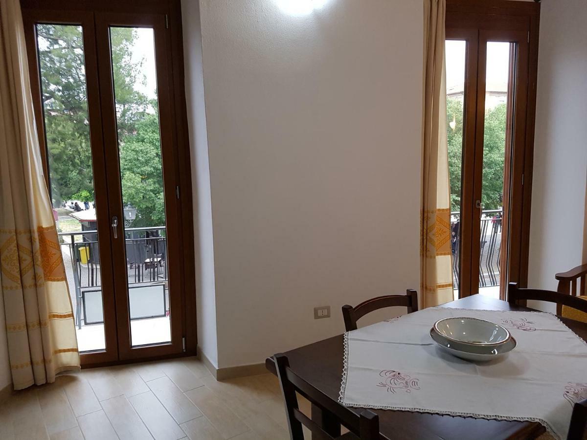 Casa Vacanze La Pavoncella Iglesias Exteriér fotografie
