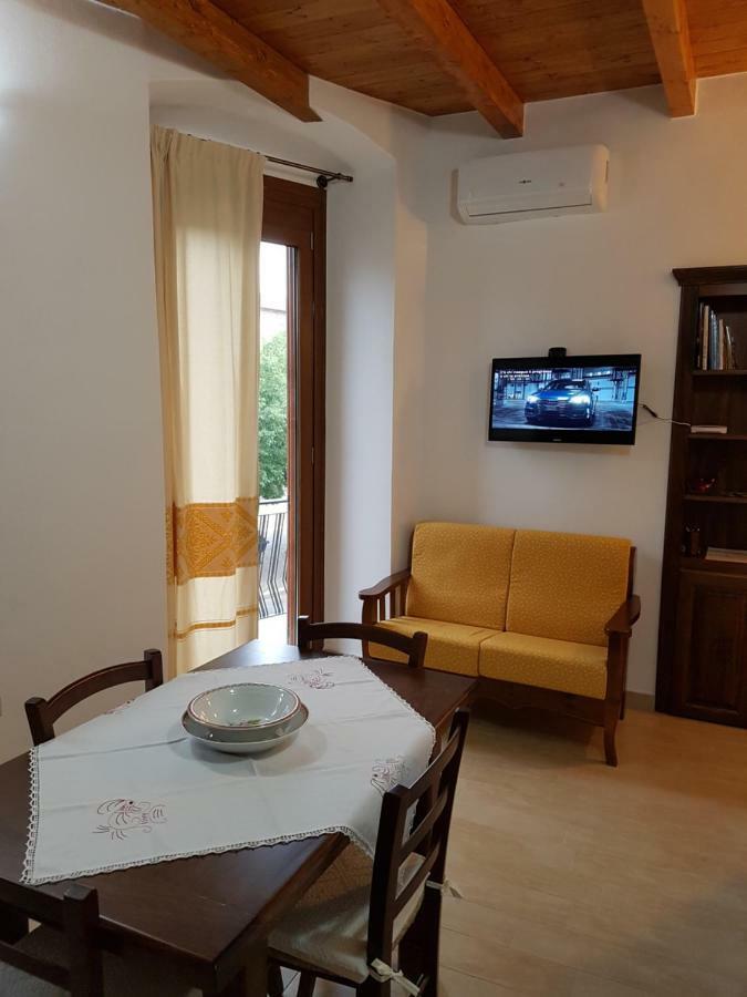 Casa Vacanze La Pavoncella Iglesias Exteriér fotografie