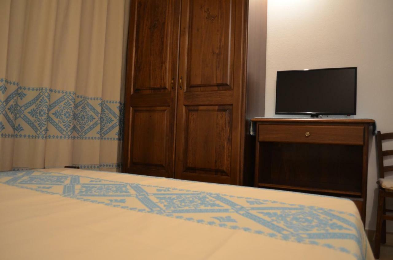 Casa Vacanze La Pavoncella Iglesias Exteriér fotografie