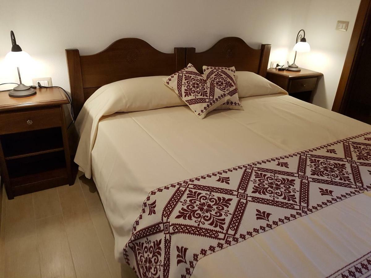 Casa Vacanze La Pavoncella Iglesias Exteriér fotografie
