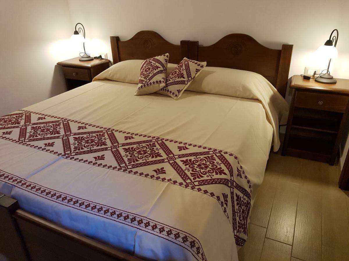 Casa Vacanze La Pavoncella Iglesias Exteriér fotografie